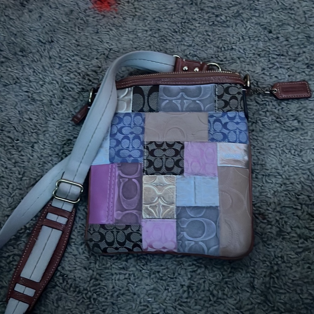 Matching crossbody and change purse vintage coach bag
